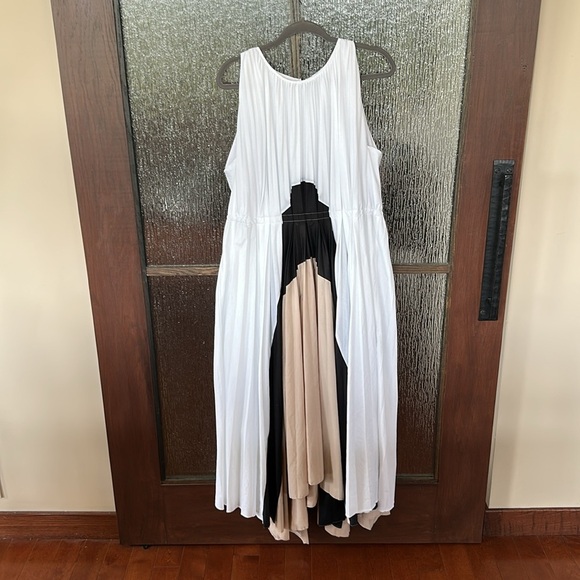 Bibhu Mohapatra Chic Black and White Maxi pleated Dress with Tan Accents size 16 - Picture 12 of 17